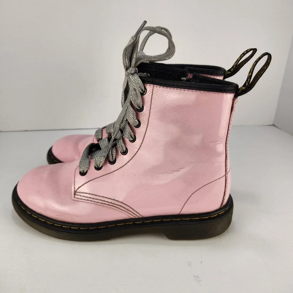 Dr. Martens 1460 Kids Pink Patent Leather Boots Youth Size 34 Lace Up Combat